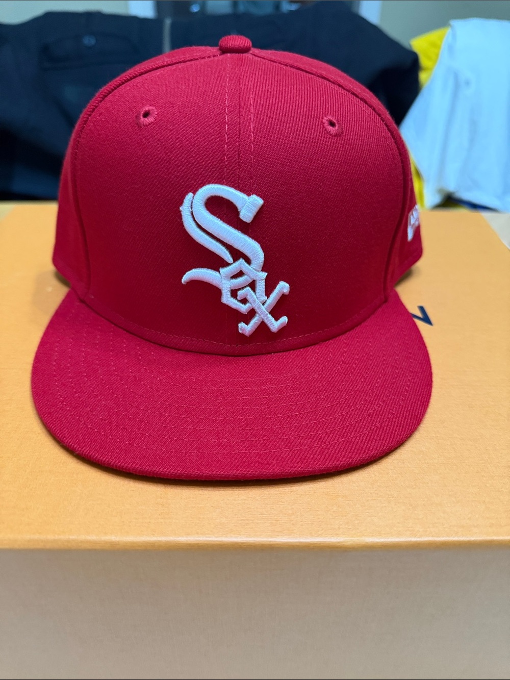 New Era Chicago White Sox Fitted Hat Size 7 3/8 Never Worn
